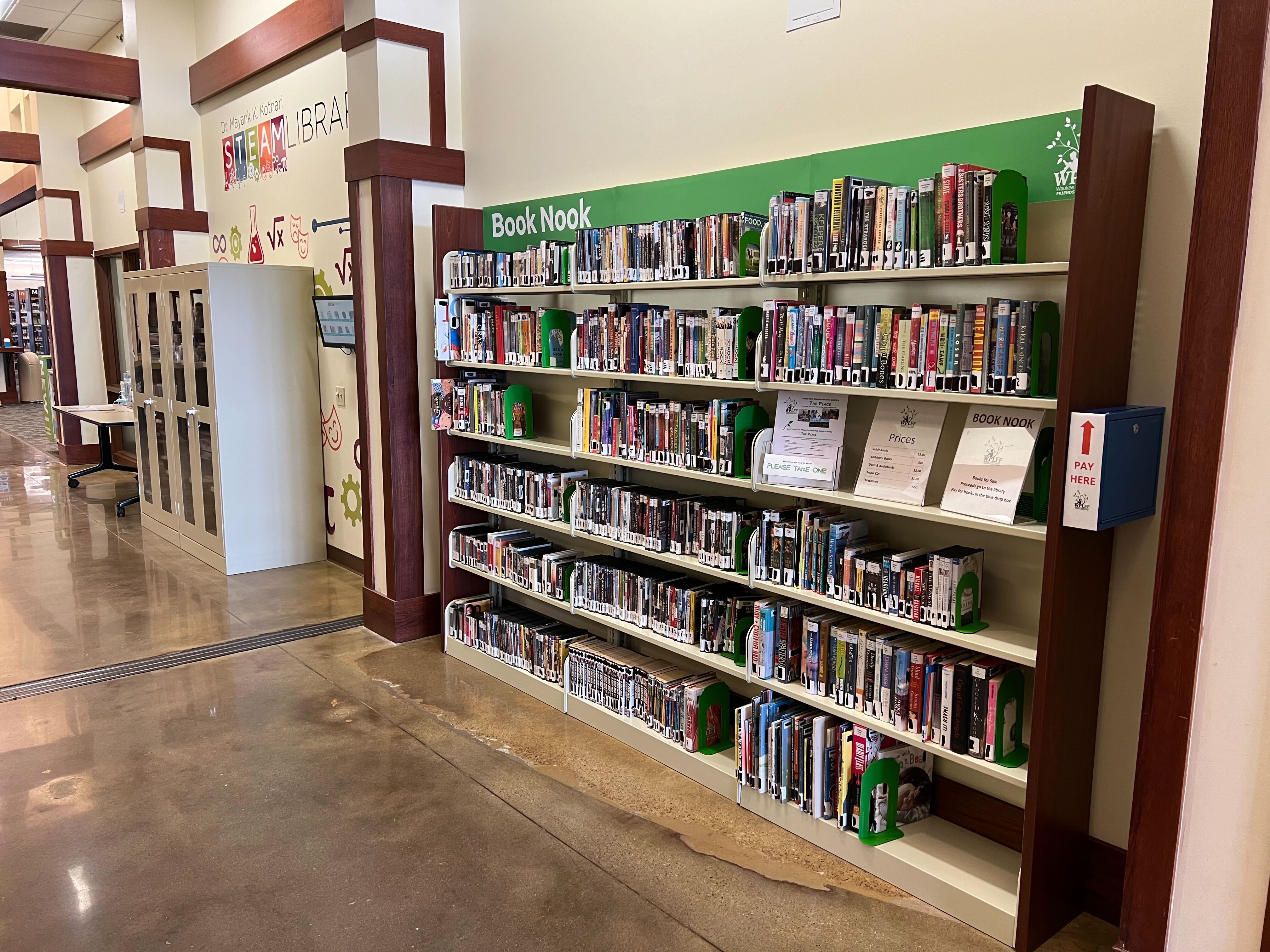 book nook image