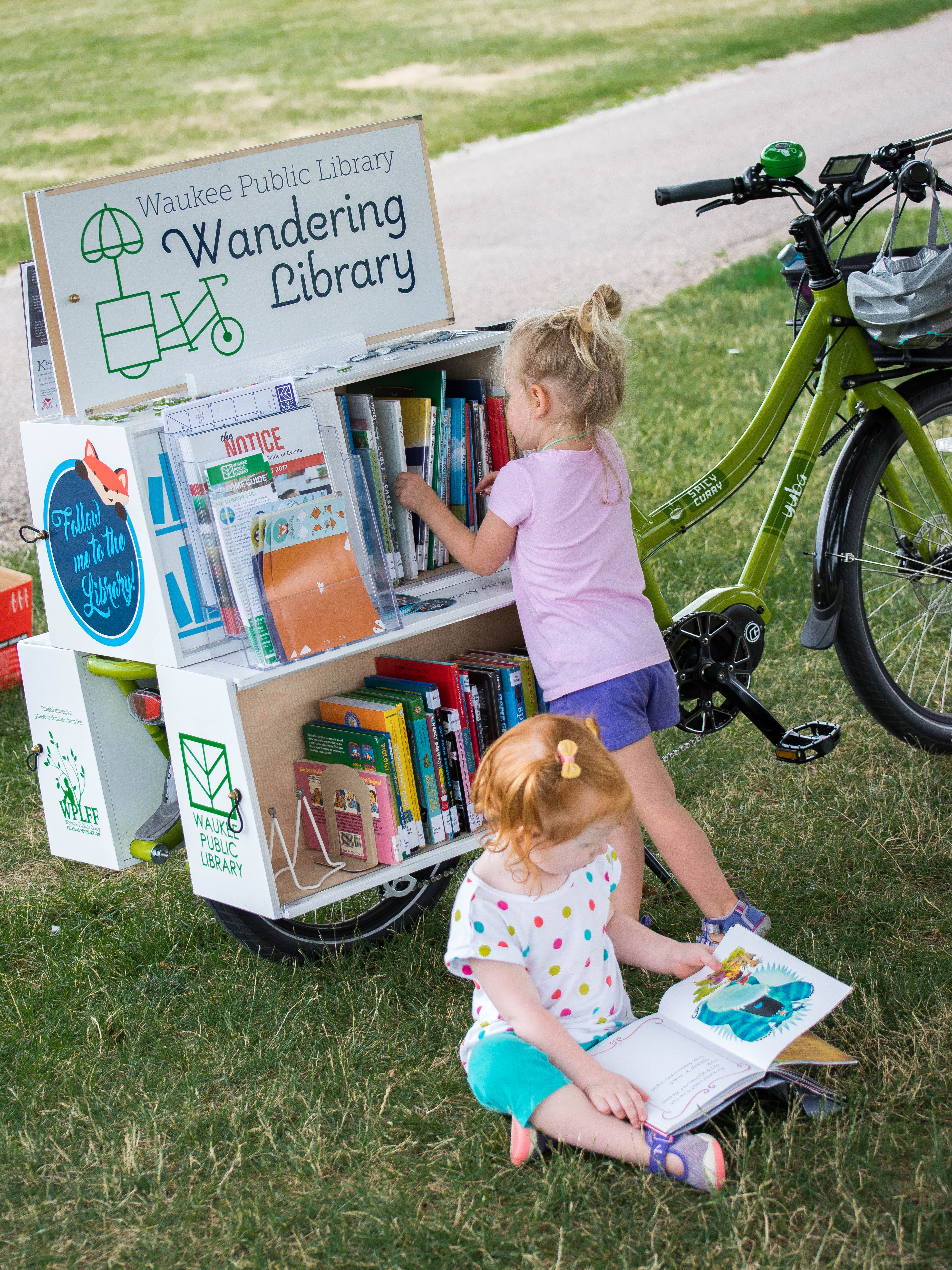 Image of library bike.